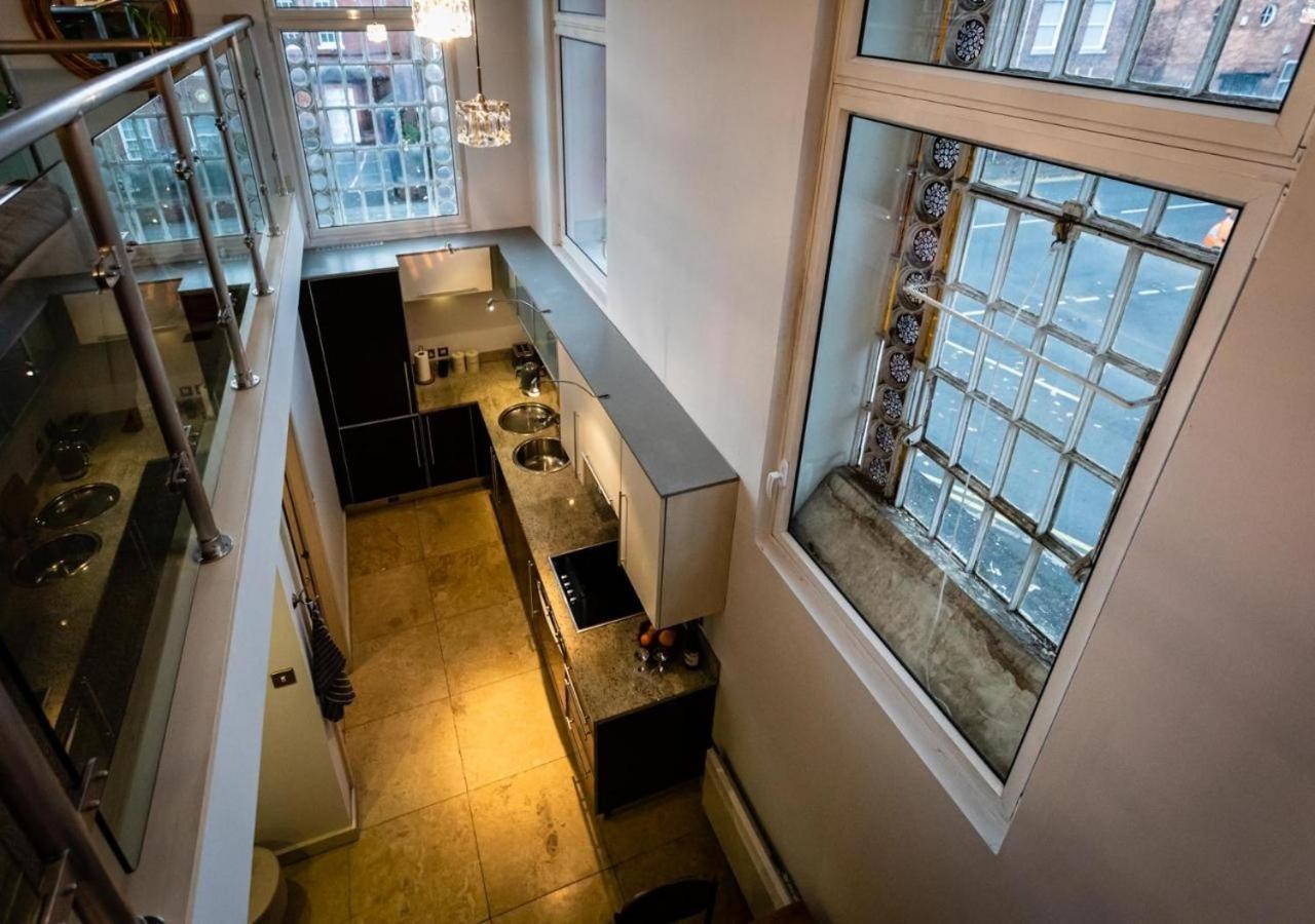 Lux Duplex Apartment 19Th Century Chapel Wakefield Centre エクステリア 写真